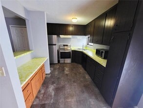 Building Photo - 8423 Brunswick Ave N