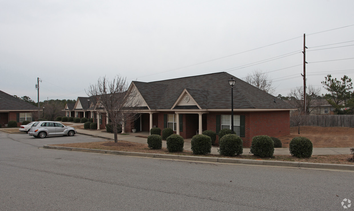 Building Photo - Harmon Hill Apartments