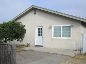 Building Photo - 537 Trouville Ave