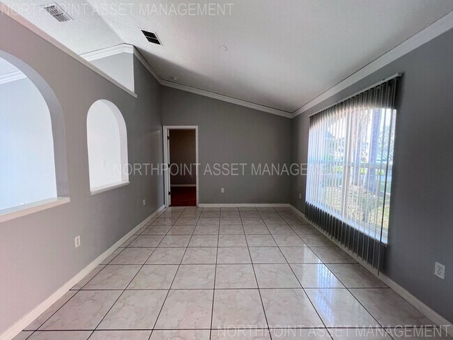 Building Photo - 3BR 2BA Home w/ 2-Car Garage • Dishwasher • Large Patio in Kissimmee