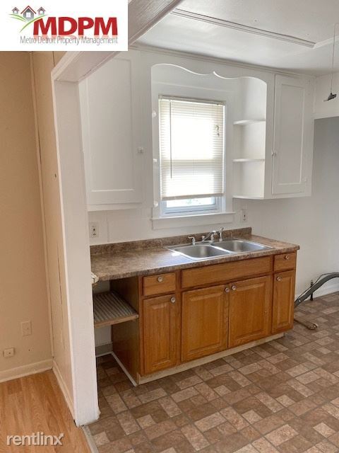 Foto del edificio - 2 br, 1 bath House - 23753 Mac Arthur Blvd