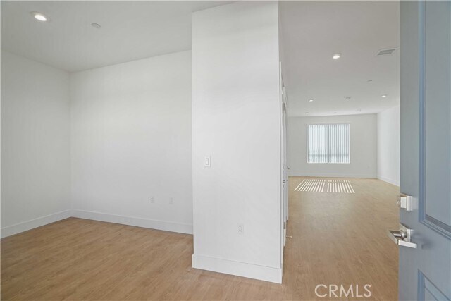 Foto del edificio - 8750 Sepulveda Blvd