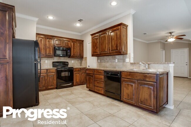 Foto del edificio - 2109 Ingrid Ln