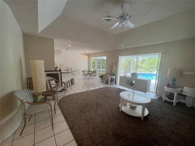 Foto del edificio - 5937 Gillot Blvd