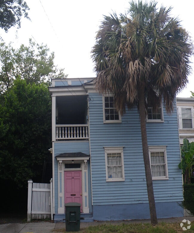 Building Photo - 68 Radcliffe St