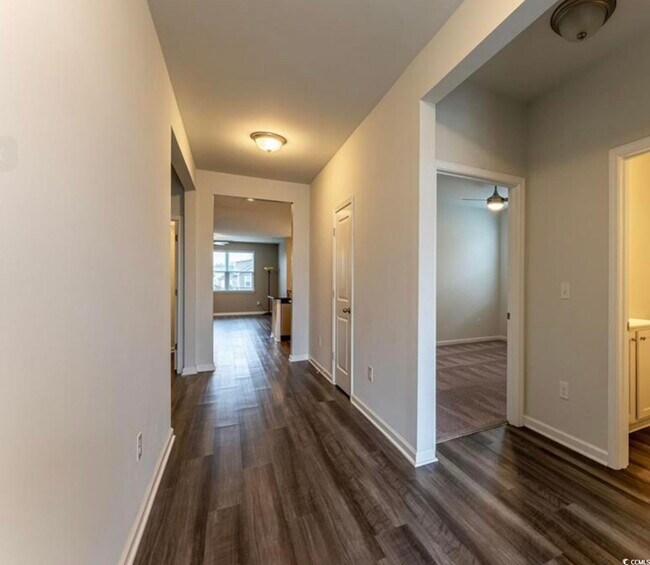 Building Photo - 2653 Ophelia Wy