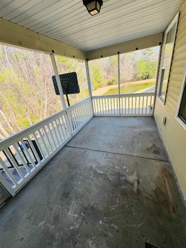 Building Photo - 335 Flyway Rd