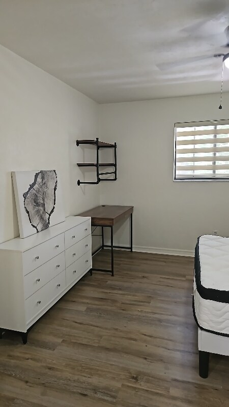Foto del edificio - 900 SW 62nd Blvd