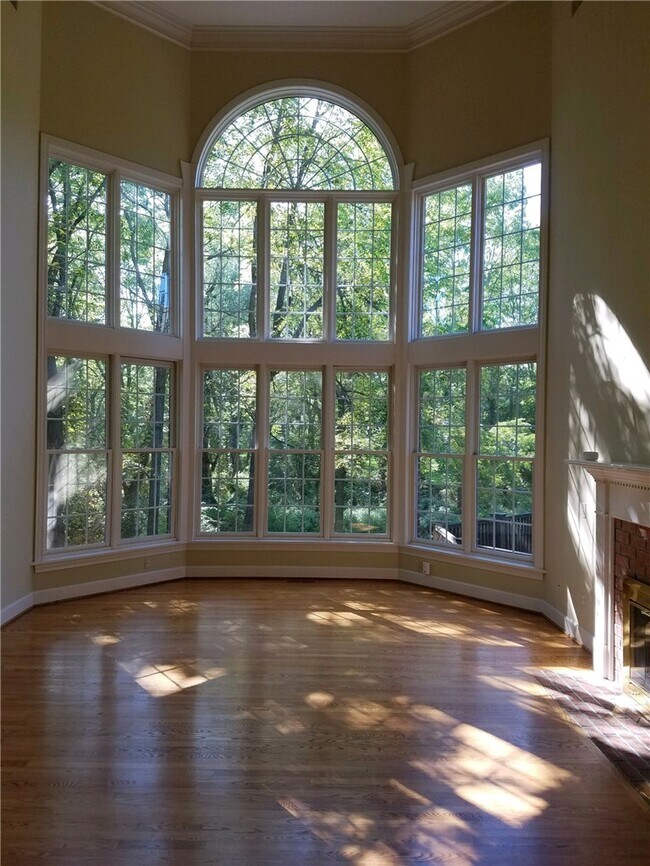 Foto del edificio - 6 Merrycreek Crossing