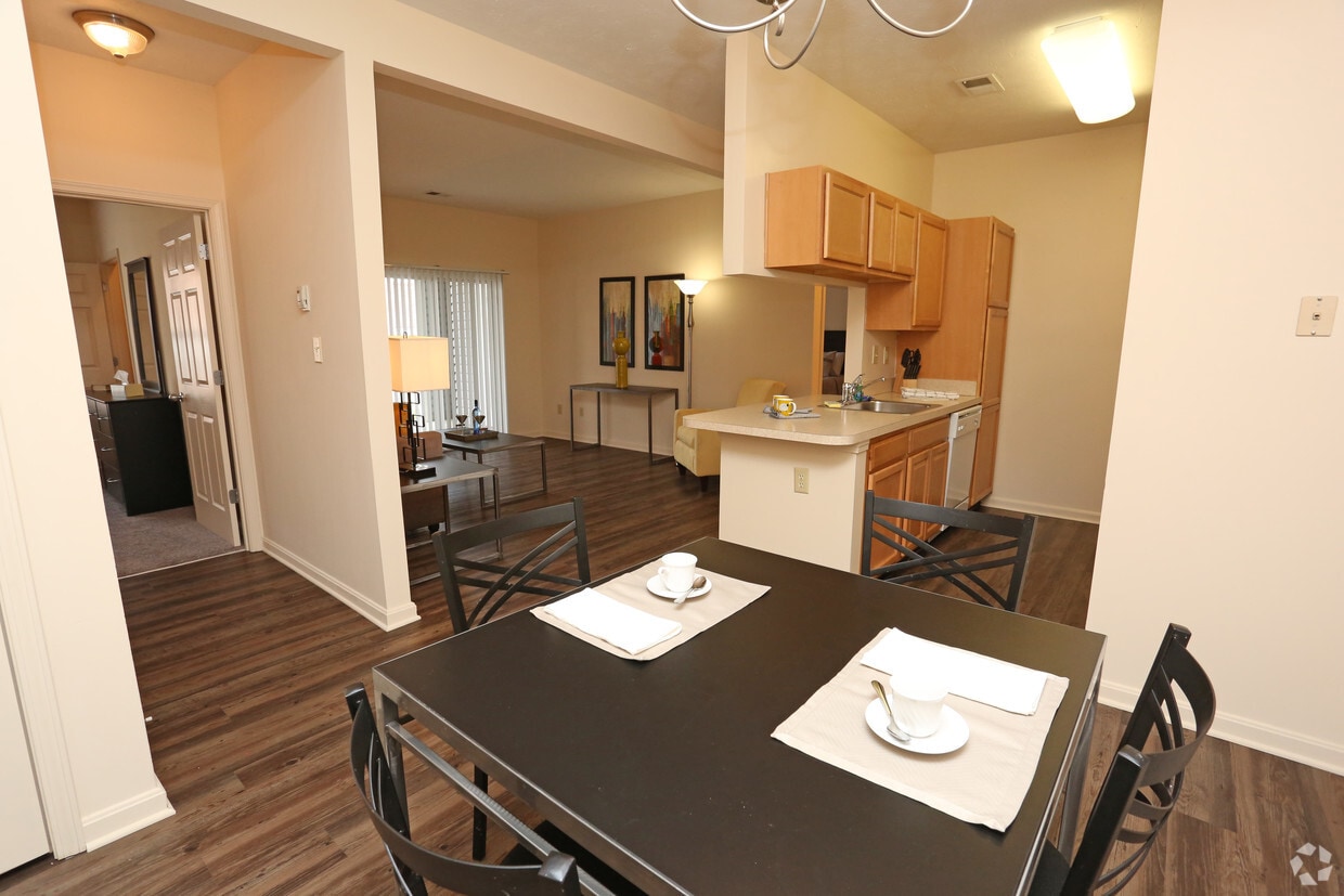 Primary Photo - Garden Gate Apartments