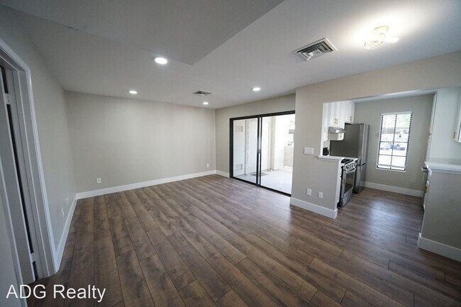 Foto del edificio - 1 br, 1 bath House - 4729 Nara Vista Way #...