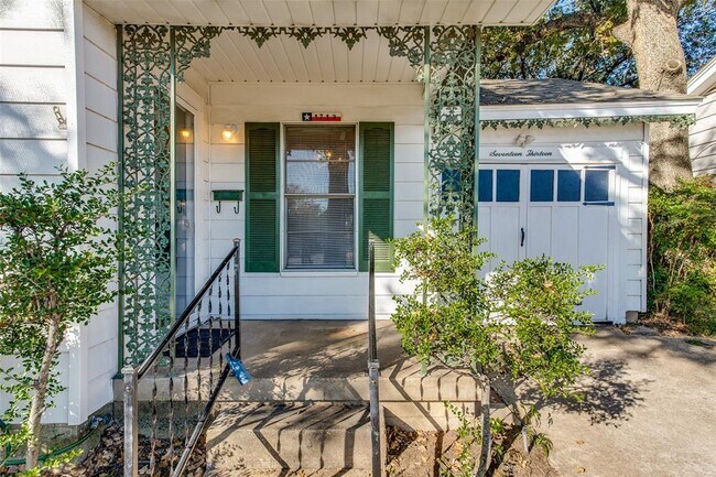 Foto del edificio - 1713 N Sylvania Ave
