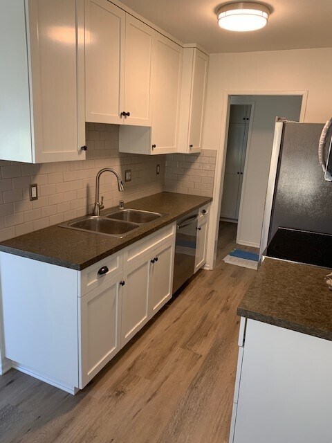 Cocina - 3846 Prospect Ave