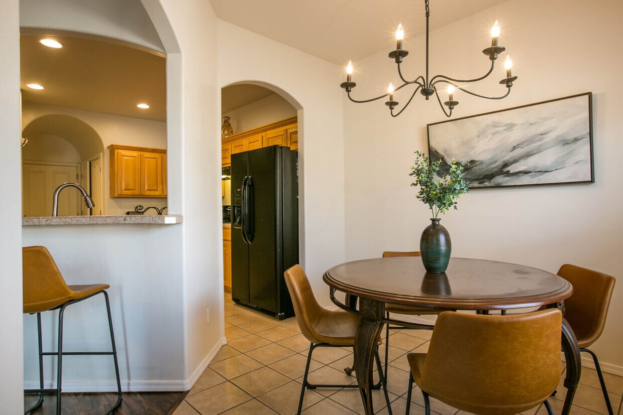 Foto principal - 3432 Del Agua Ct NE