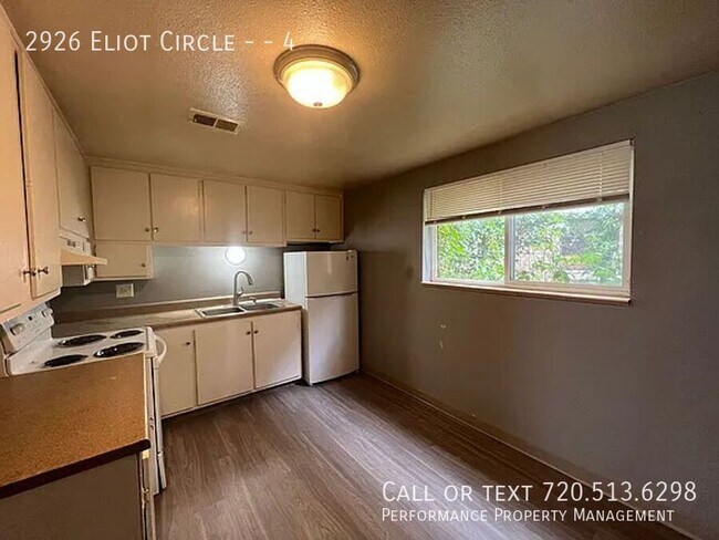 Building Photo - 2926 Eliot Cir