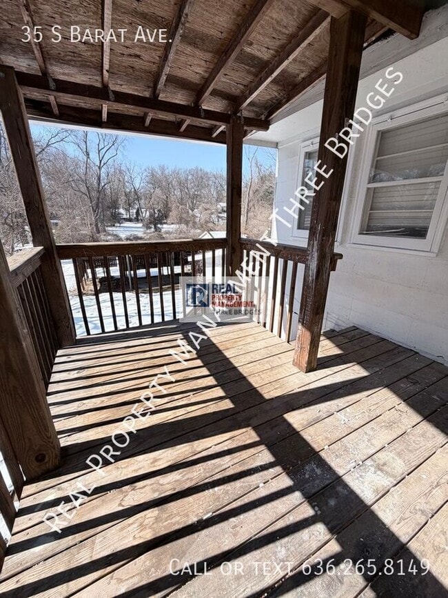 Building Photo - 35 S Barat Ave