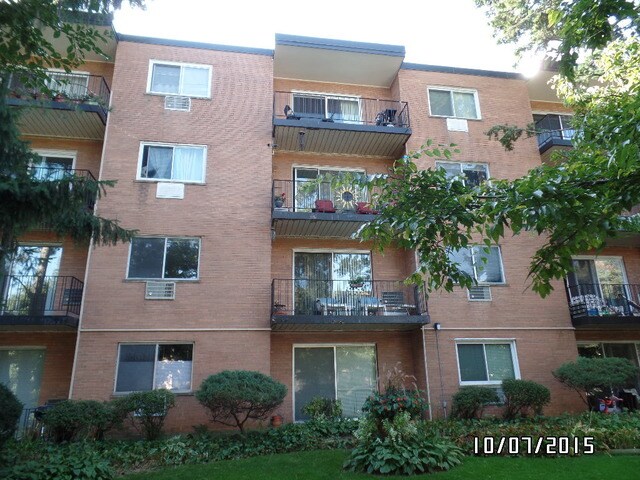 Primary Photo - 930 Washington St