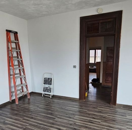 Building Photo - 11 W Hosmer St
