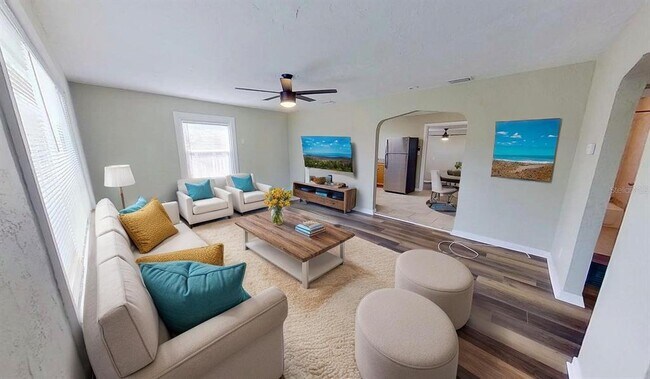Foto del edificio - 4331 Fairfield Ave S