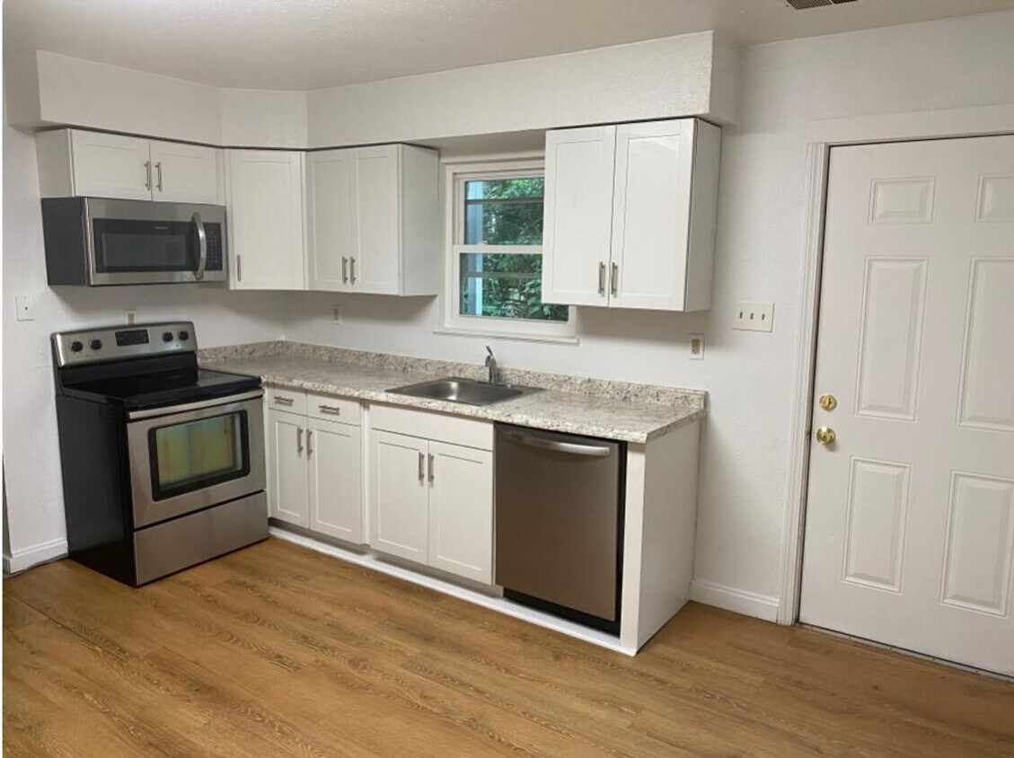 Foto principal - 29 Lawn St