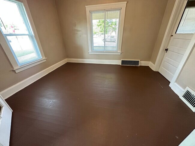 Foto del edificio - 1129 S 12th St