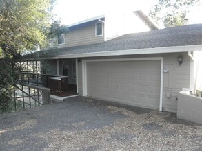 Building Photo - 18481 Song Sparrow Ct