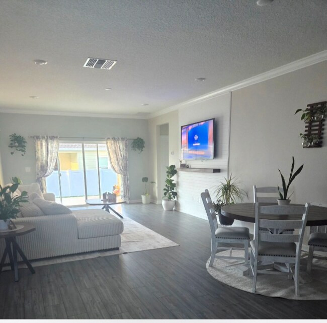 Building Photo - 4643 SW 84th St Rd