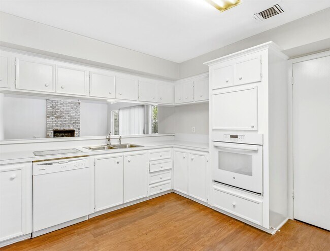 Foto del edificio - 6514 Winkleman Rd