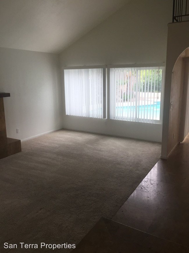 Building Photo - 4 br, 2.5 bath House - 5774 Avenida Sanchez