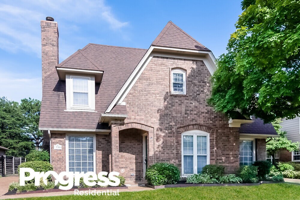 Foto principal - 7781 Hunters Run Dr