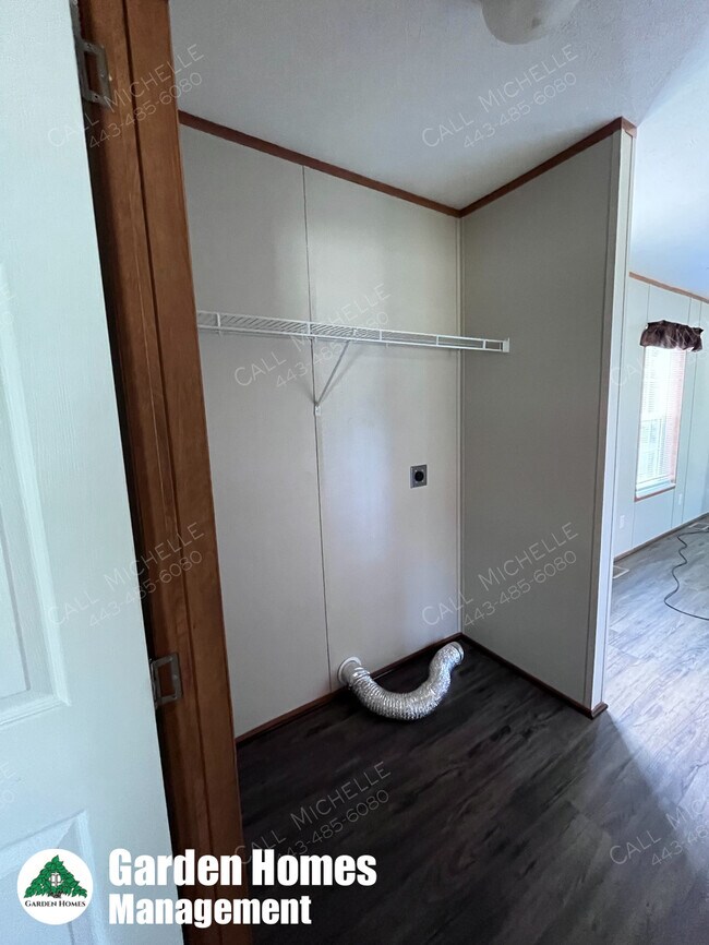 Foto del edificio - 2 Van Bibbers Ln