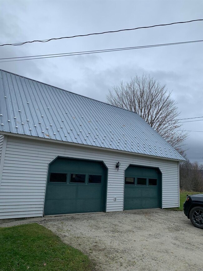 Building Photo - 2549 VT-5A