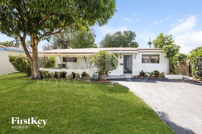Primary Photo - 7000 SW 12th St