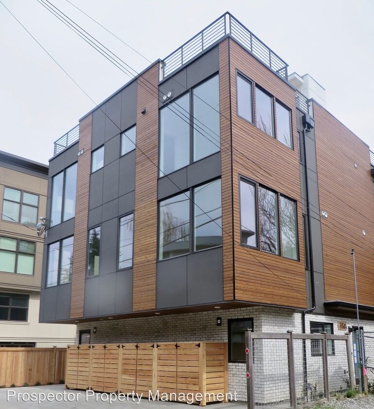 Primary Photo - 117 18th Ave E