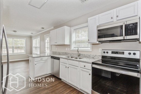 Building Photo - NOW AVAILABLE! - 4746 Brookwood Vw, Atlant...