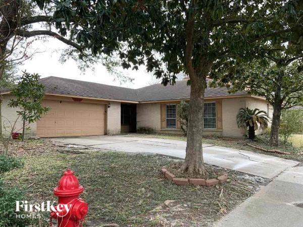 Primary Photo - 1315 Goswell Ln