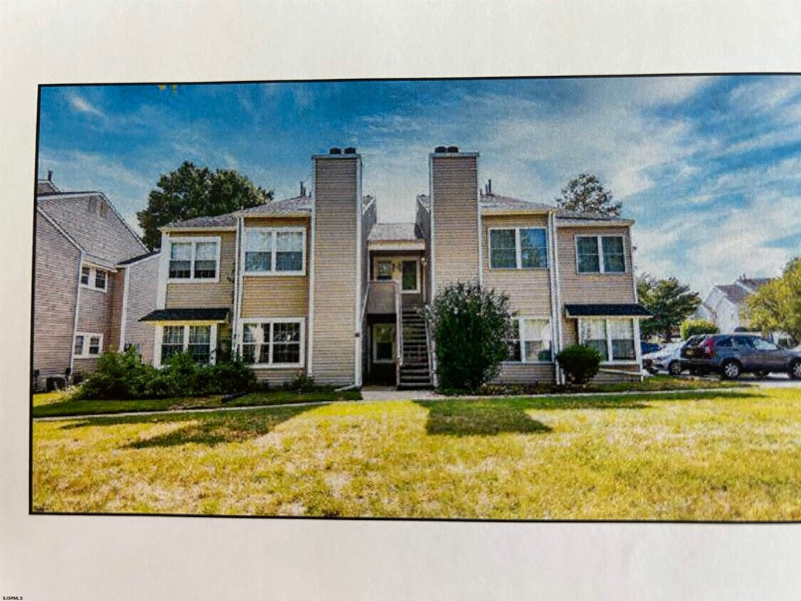 Primary Photo - 135 Driftwood Ct