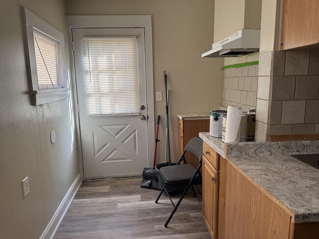 Foto del edificio - 72 Hollister St