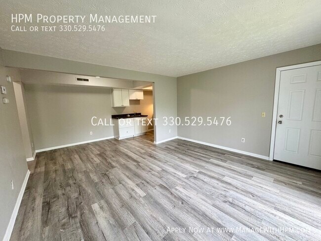 Building Photo - 4231 Middlebranch Ave NE