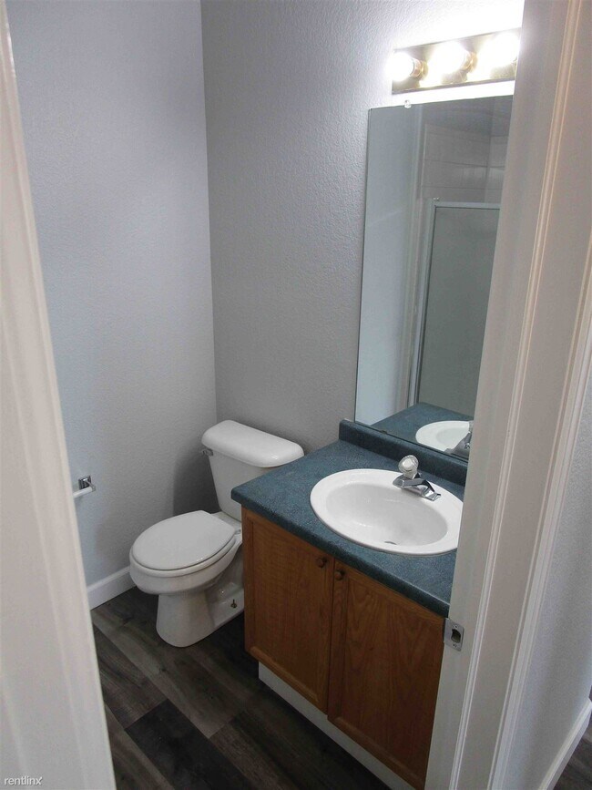 Building Photo - 2 br, 2 bath Condo - Mountain Gate II Cond...