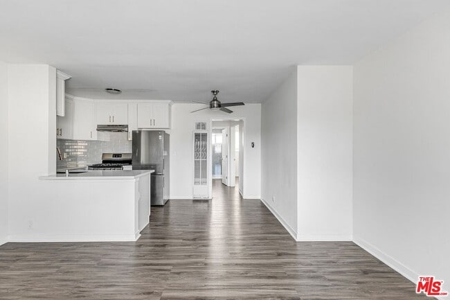 Building Photo - 1323 11th St