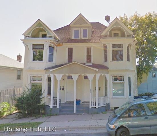Primary Photo - 496-498 E North St