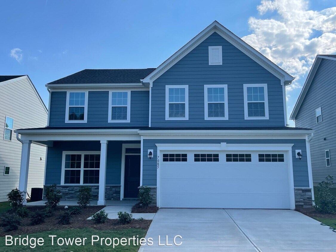 3 br, 2.5 bath House 7085 Old Evergreen House Rental in Lake