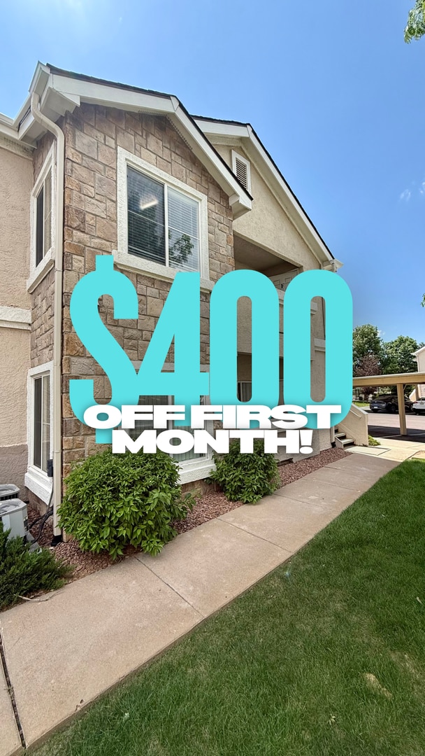 Upper-level condo $400 OFF FIRST MONTH! - Upper-level condo $400 OFF FIRST MONTH!