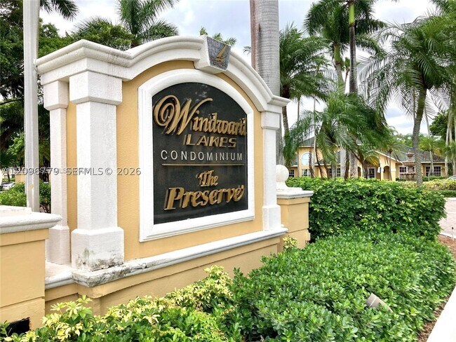 Foto del edificio - 4035 W McNab Rd