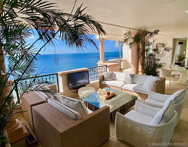 Foto del edificio - 7744 Fisher Island Dr