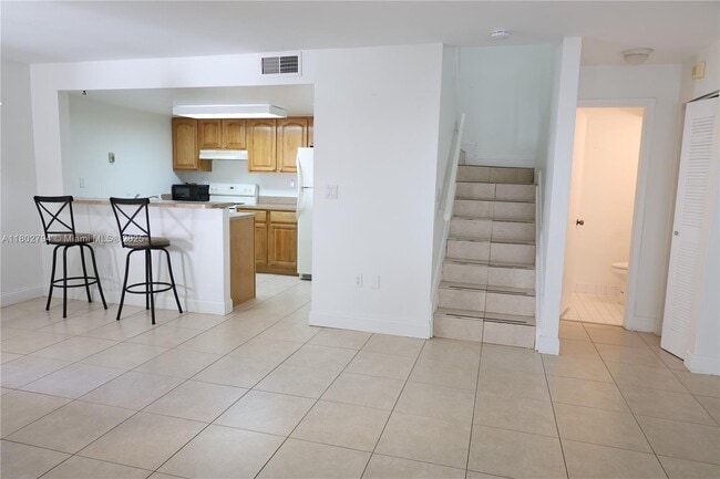 Building Photo - 6845 SW 45th Ln