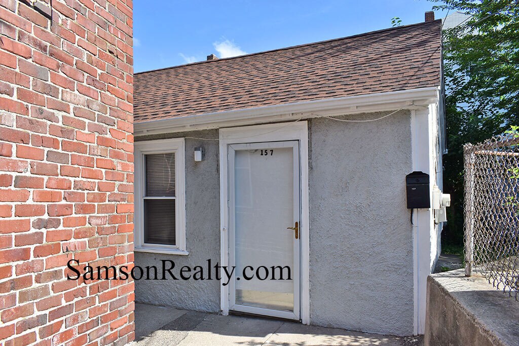 Primary Photo - 157 Pidge Ave