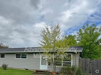 Building Photo - 1521 NW Kings Blvd