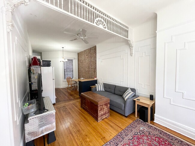 Building Photo - 447 Jefferson Ave
